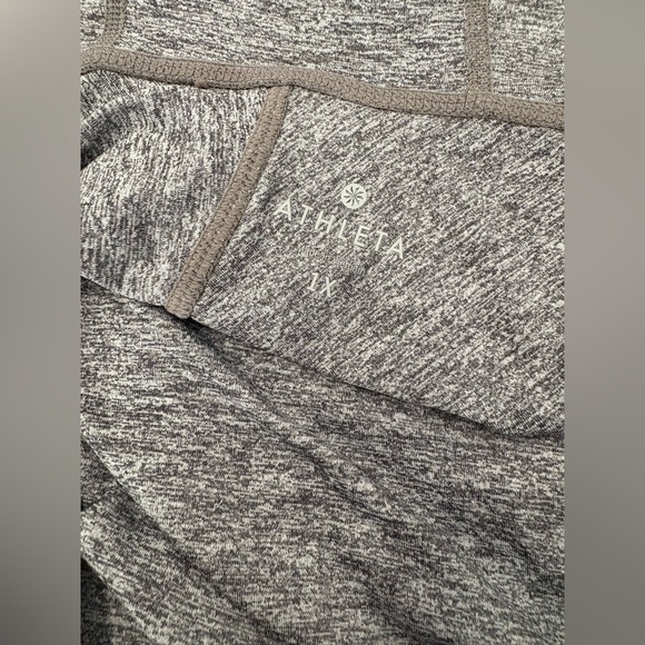 Athleta plus size 1X heathered grey athletic jacket with hood thumb holes - Picture 9 of 10